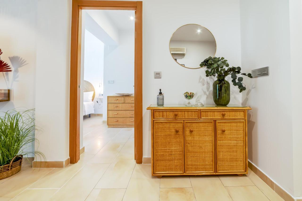 Apartamento Ronda Genil Con Parking Gratuito กรานาดา ภายนอก รูปภาพ