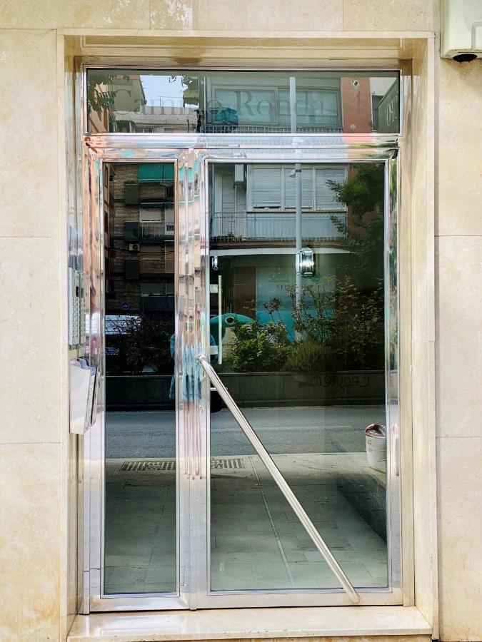 Apartamento Ronda Genil Con Parking Gratuito กรานาดา ภายนอก รูปภาพ