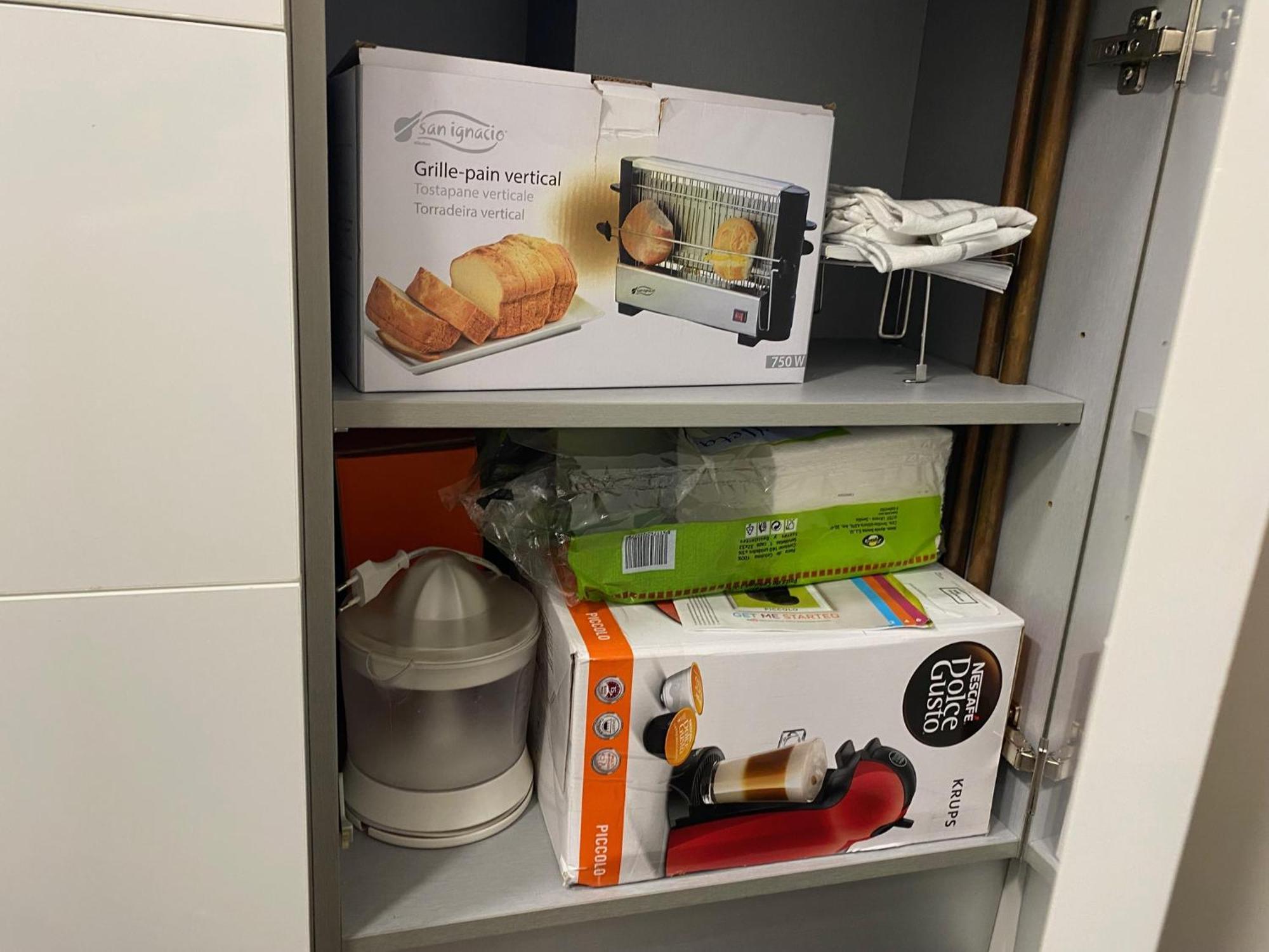 Apartamento Ronda Genil Con Parking Gratuito กรานาดา ภายนอก รูปภาพ